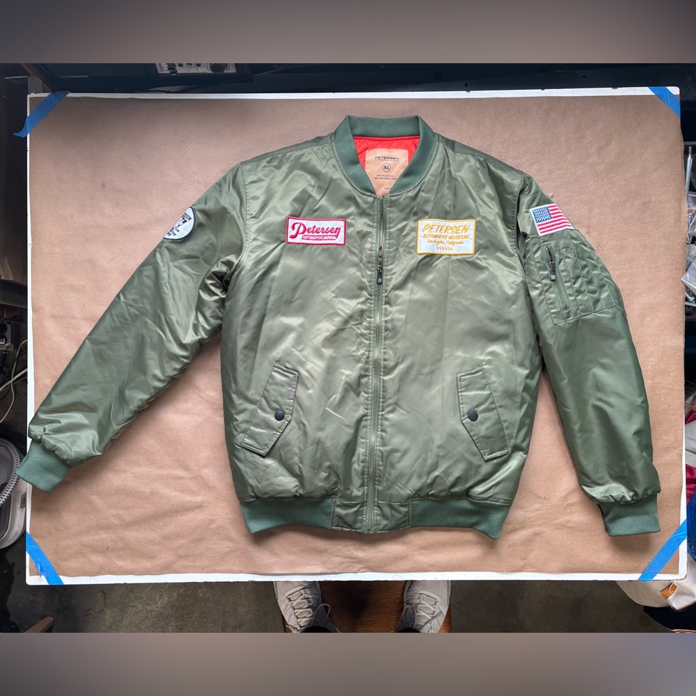 Peterson automotive museum olive satin military style bomber jacket, like new
